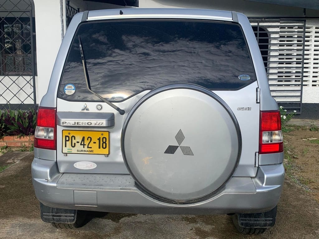 Mitsubishi Pajero huren Paramaribo